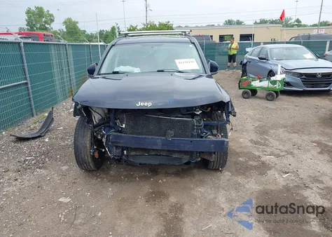 2017 Jeep Compass High Altitude 4X4 из США, поврежденный, VIN 1C4NJDEB9HD110568